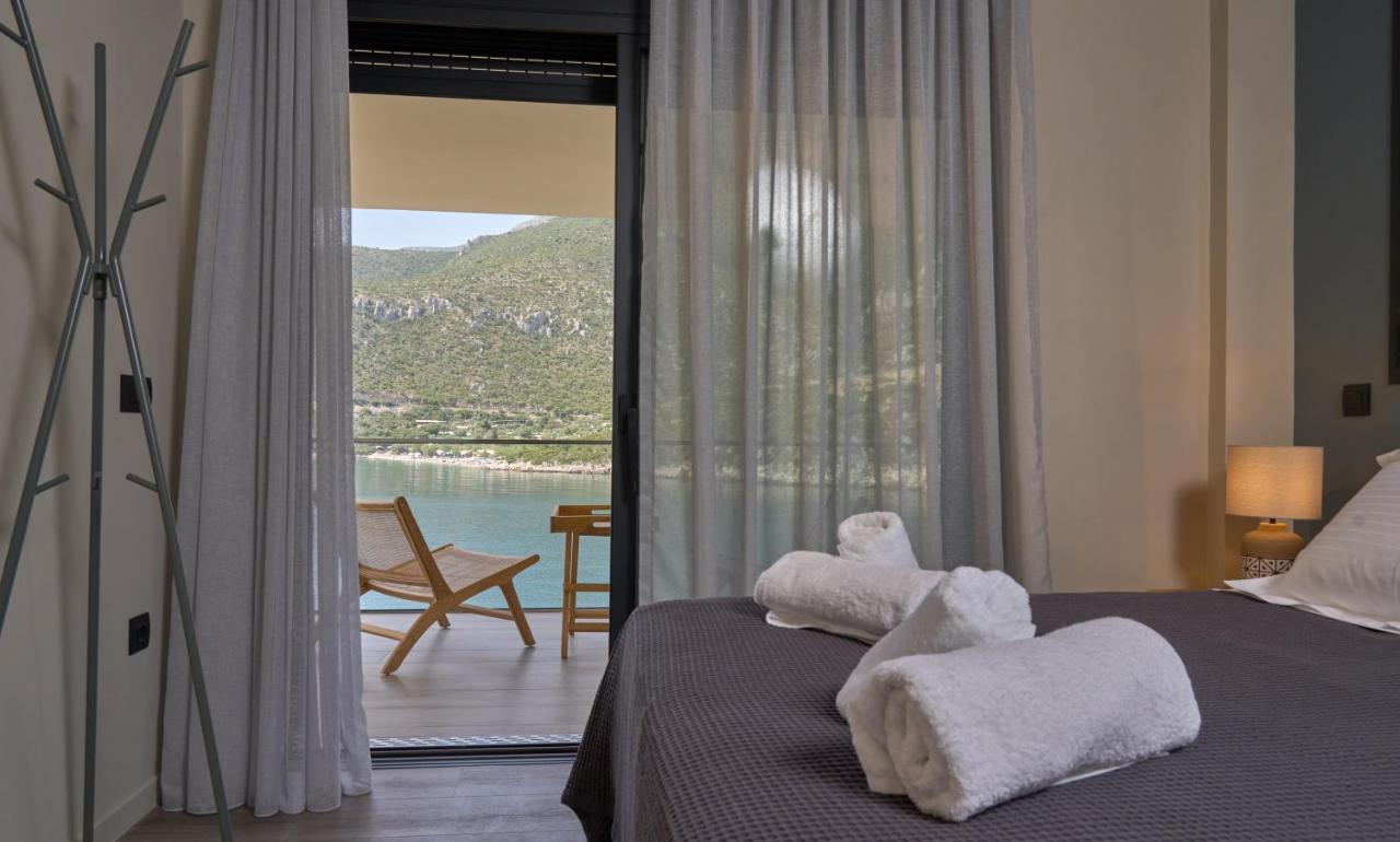 Into The Blue Suites Arkadiko Chorio Buitenkant foto